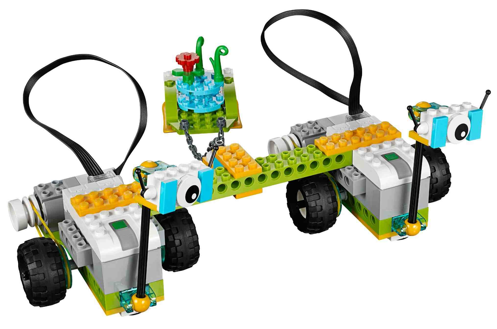 Купить базовый набор 45300 LEGO Education WeDo 2.0 в интернет магазине  RoboticsShop.ru